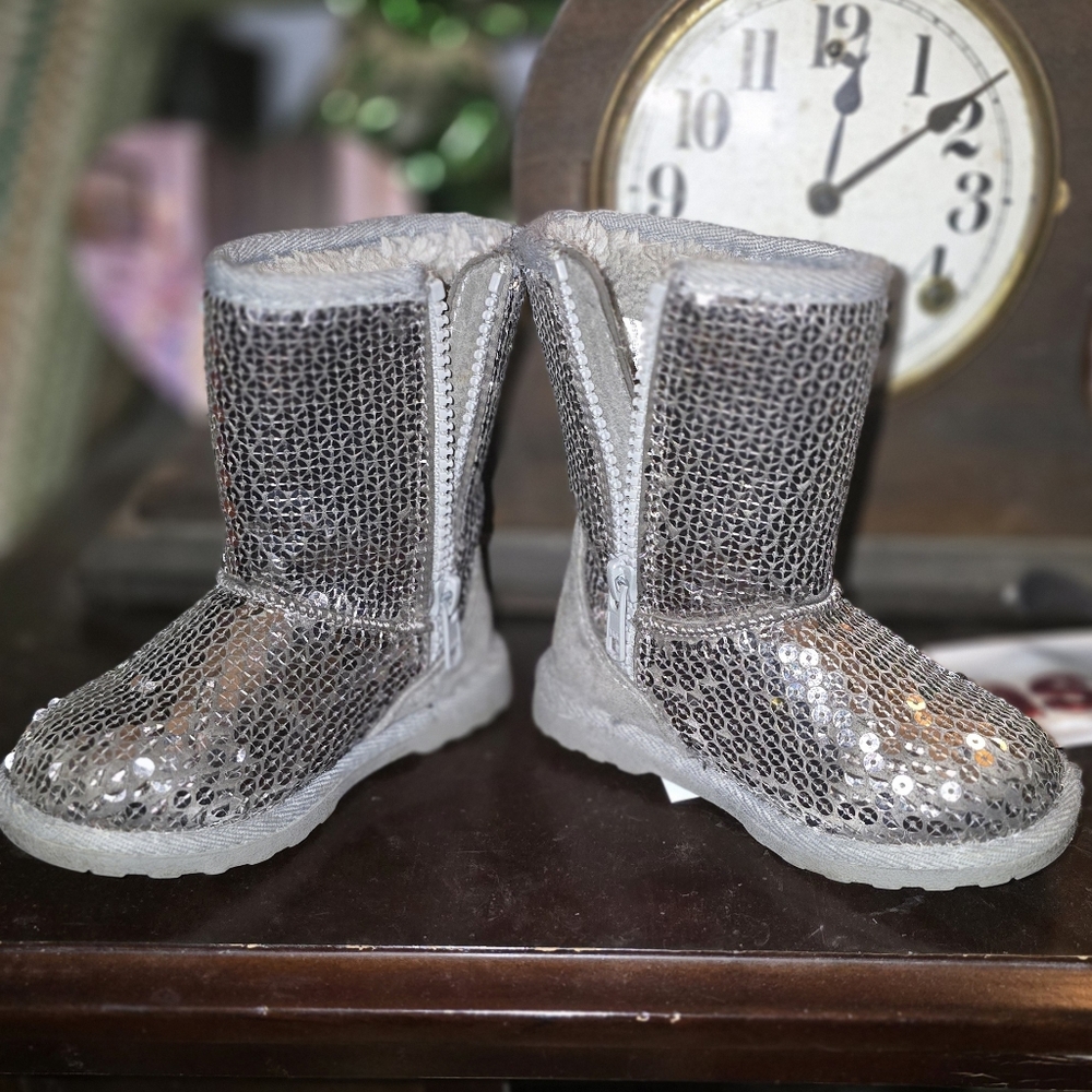 Sparkly Silver Kids Boots
